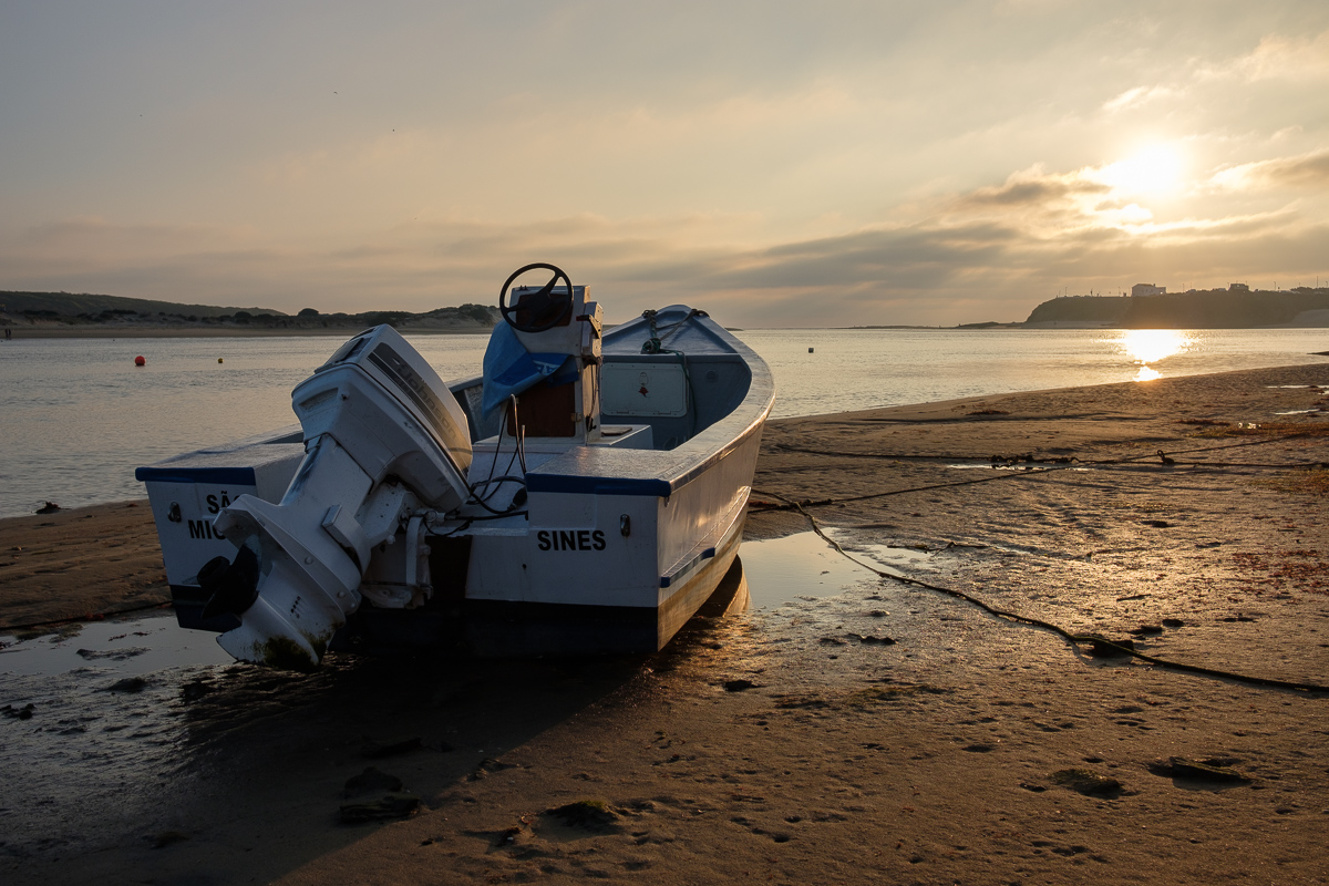 Boat at low tide 